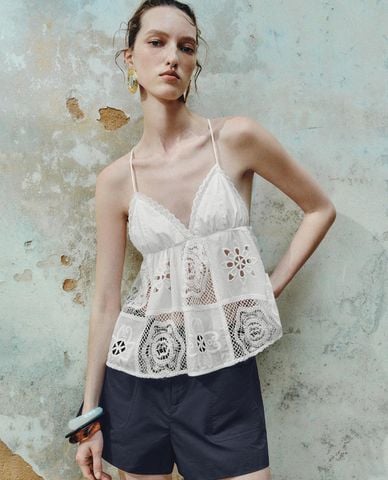  URBAN REVIVO - Áo hai dây nữ cổ V Lace Cami 
