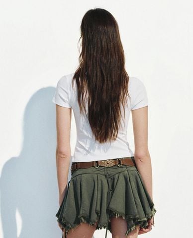  URBAN REVIVO - Áo thun nữ cổ tròn tay ngắn trẻ trung 