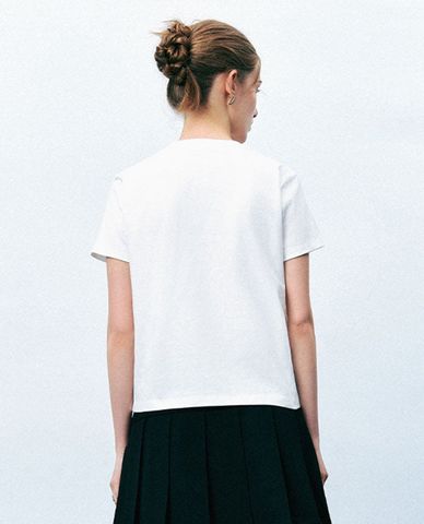  URBAN REVIVO - Áo thun nữ in hình nổi bật Letter Printed 