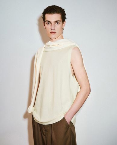  URBAN REVIVO - Áo ba lỗ nam cổ tròn hiện đại 