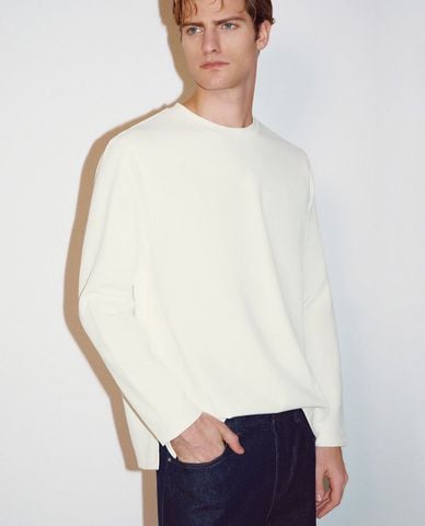  URBAN REVIVO - Áo thun nam cổ tròn tay dài Regular Overhead 