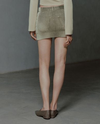  URBAN REVIVO - Chân váy dệt kim mini bo gấu thời thượng 