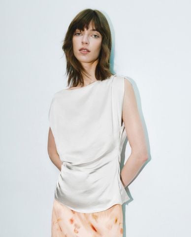  URBAN REVIVO - Áo kiểu nữ nhún eo Overhead 