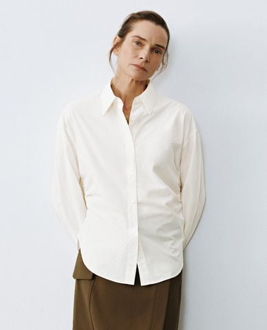  URBAN REVIVO - Áo sơ mi nữ cổ bẻ tay dài chiết eo 