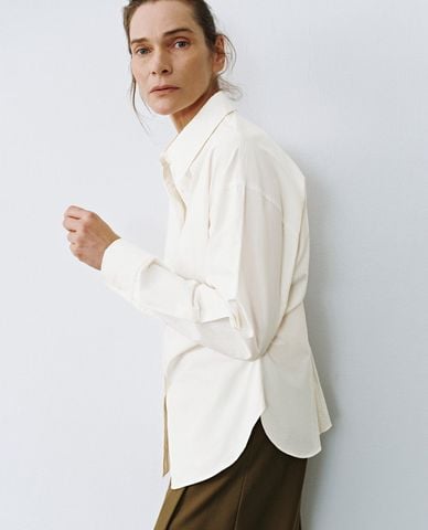  URBAN REVIVO - Áo sơ mi nữ cổ bẻ tay dài chiết eo 