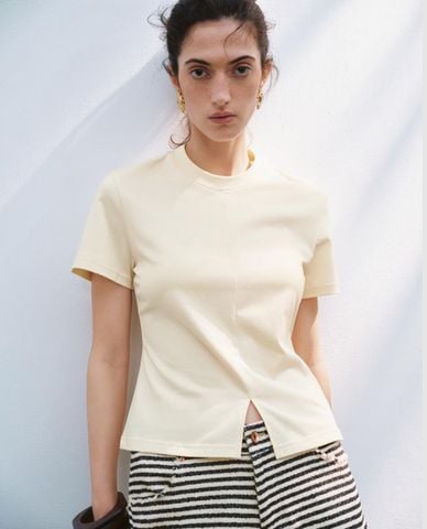  URBAN REVIVO - Áo thun nữ cổ tròn tay ngắn 