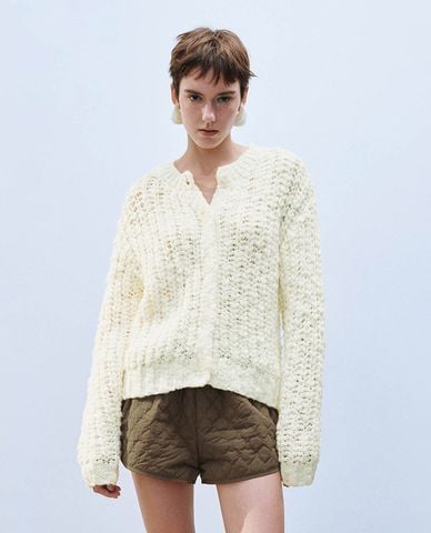  URBAN REVIVO - Áo khoác cardigan nữ cổ V thanh lịch 