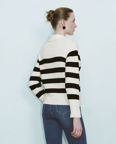  URBAN REVIVO - Áo sweatshirt nữ cổ bẻ tay dài 