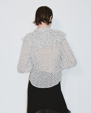  URBAN REVIVO - Áo sơ mi nữ họa tiết chấm bi hiện đại 