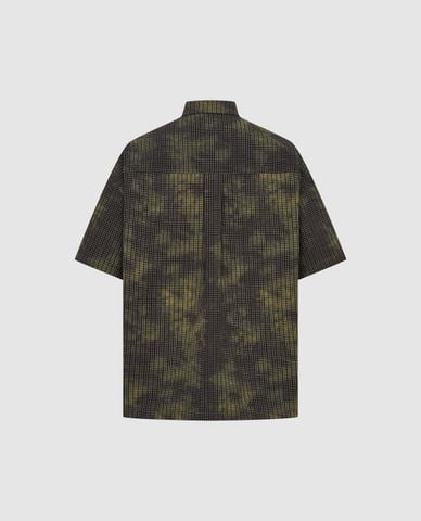  URBAN REVIVO - Áo sơ mi nam cổ bẻ tay ngắn hiện đại 