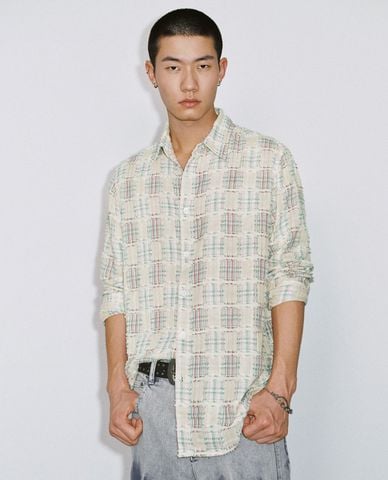  URBAN REVIVO - Áo sơ mi nam cổ bẻ tay dài Loose 