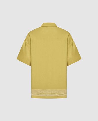  URBAN REVIVO - Áo sơ mi nam cổ bẻ tay ngắn in hình trẻ trung 