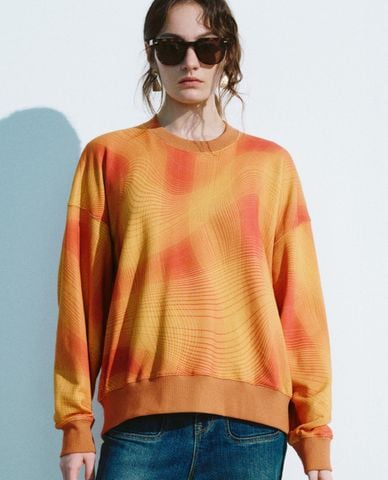  URBAN REVIVO - Áo sweatshirt nữ cổ tròn tay dài Oversized 