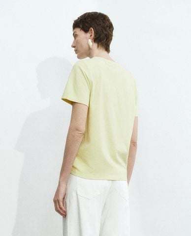  URBAN REVIVO - Áo thun nữ cổ tròn tay ngắn trẻ trung 