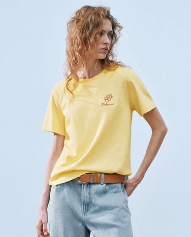  URBAN REVIVO - Áo thun nữ cổ tròn tay ngắn hiện đại 