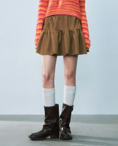  URBAN REVIVO - Chân váy xếp tầng mini lưng thun 