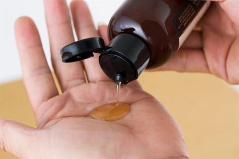 Gel Rửa Mặt Cocoon Bí Đao Giúp Giảm Dầu & Mụn 310ml