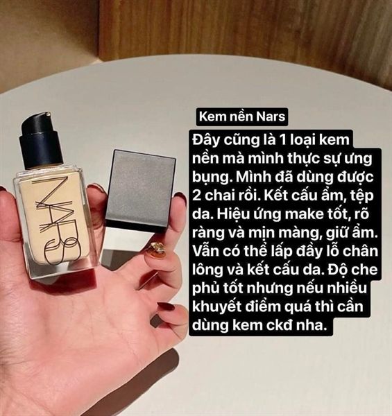 Kem nền NARS Light Reflecting Foundation - LIGHT 3 GOBI 30ML