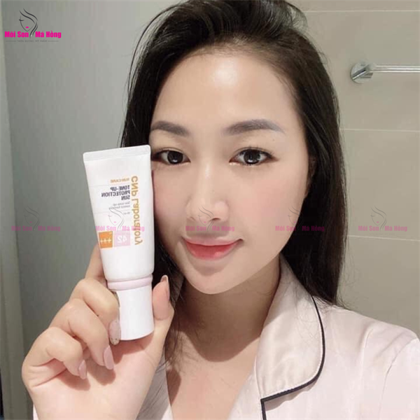 (CÔNG TY) Kem Chống Nắng Nâng Tone CNP Laboratory Tone-Up Protection Sun SPF42 PA+++ 31ML