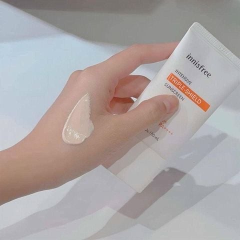 Kem Chống Nắng Innisfree Intensive Triple-Shield Sunscreen SPF50+ PA++++ New 50ml