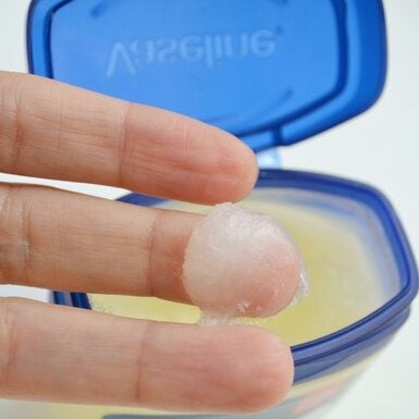 Sáp Dưỡng Ẩm Vaseline 100% Pure Petroleum Jelly Original 368g