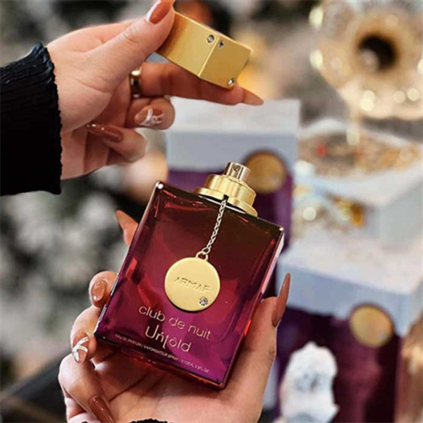 Nước Hoa Unisex Armaf Club De Nuit Red Untold EDP 105ml