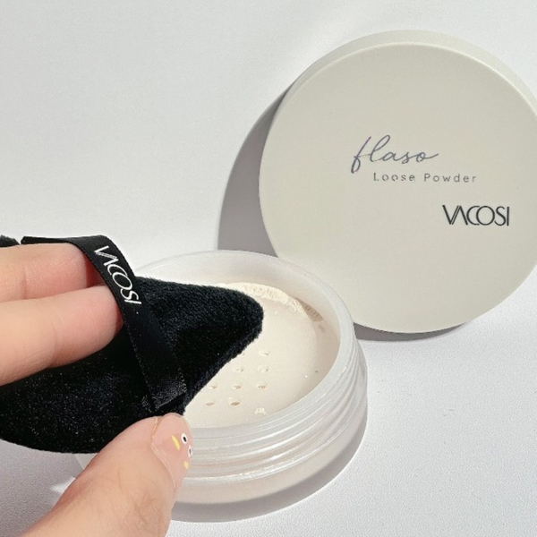 Bông Phấn Khô Tam Giác Đen Vacosi Angled Black Puff (Túi 1 Cái) #BP52