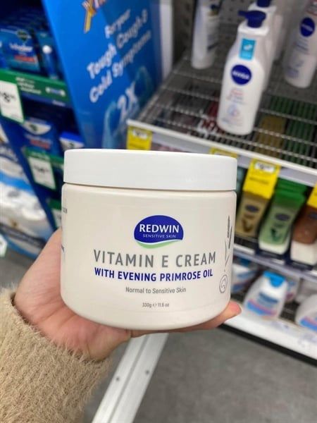 Kem vitamin E Redwin úc 300g (mẫu mới)