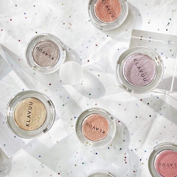 Nhũ mắt Klavuu Urban Pearlsation Sparkle Eyeshadow #SP2 Silver Lilac