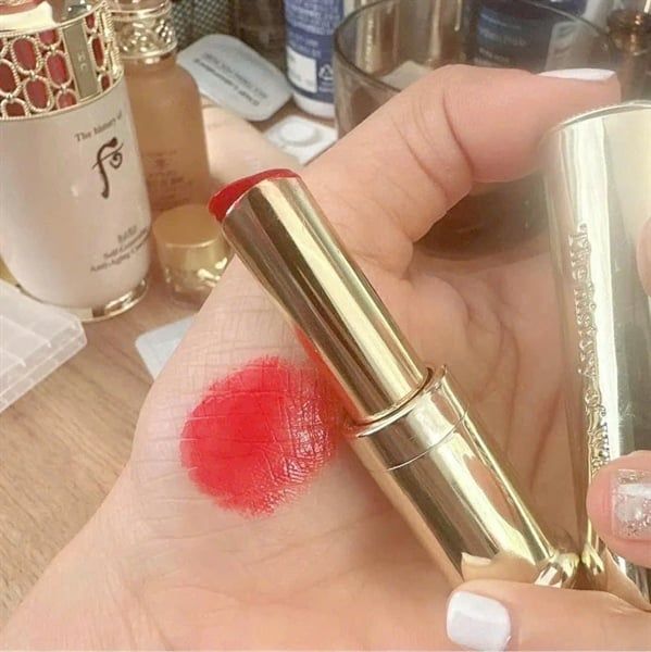 Son Dưỡng Đông y The History of Whoo Gongjinhyang Mi Glow Lip Balm (Red) - Màu Đỏ