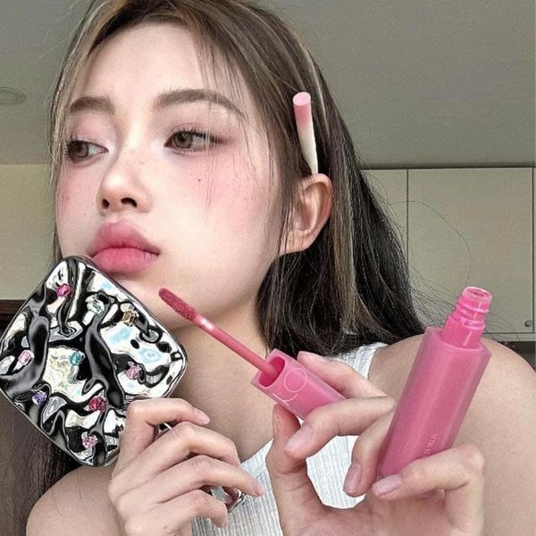 Son Tint Romand Blur Fudge Tint 5g #13 Cooling Up - Hồng Nude