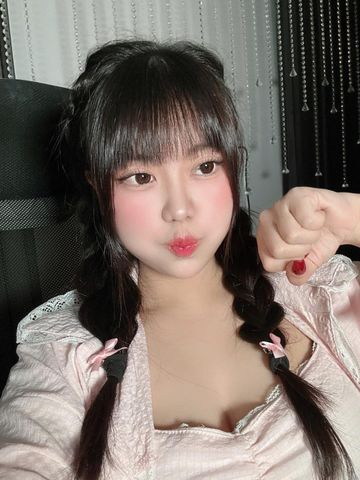 Lens Silicone cao cấp mềm mại Hydrogel Limited Chokoreto 14.5/ hạn 6 tháng