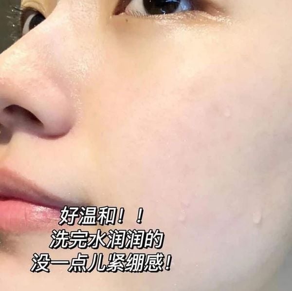 Sữa Rửa Mặt Kosé Softymo Tẩy Trang & Ngừa Lão Hoá 190g Cleansing Foam Collagen