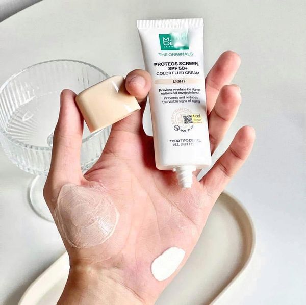 Kem Chống Nắng Phổ Rộng Làm Đều Màu Da, chống nám - MartiDerm The Originals Proteos Screen SPF50+ Color Fluid Cream 40ml #Light