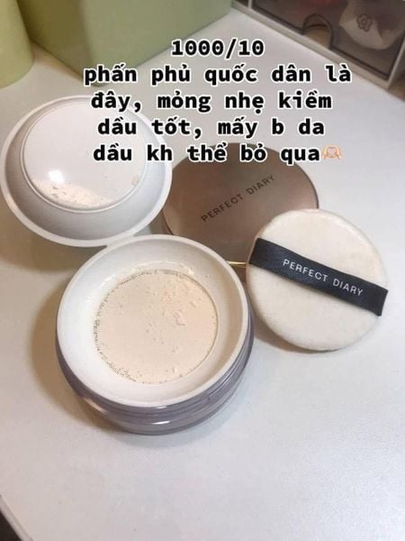 (CÔNG TY) Phấn Phủ Perfect Diary Kiềm Dầu, Ngăn Thấm Nước  7g Weightless Soft Velvet Blurring Loose Powder