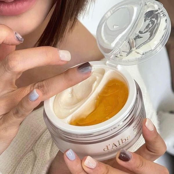 Kem Dưỡng 2 Ngăn, Chống Lão Hóa d'Alba White Truffle All In One Double Cream 70g (MẪU MỚI)