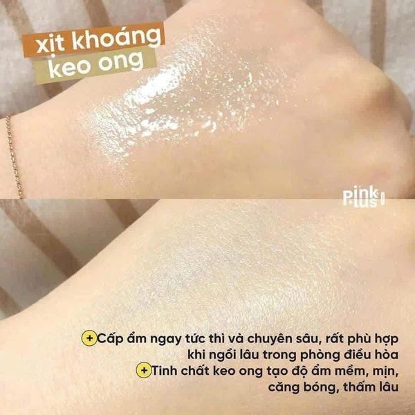 Xịt Khoáng CNP Laboratory Tinh Chất Keo Ong Tái Tạo Da 50ml Propolis Energy Ampule Mist