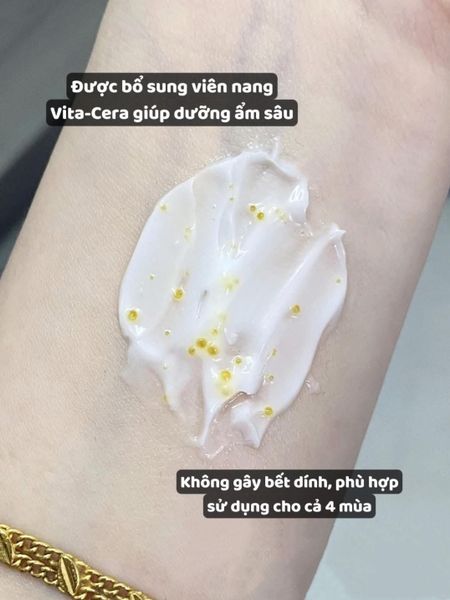 Kem Dưỡng Trắng Da, Kiềm Dầu d'Alba White Truffle Oil Capsule Cream 55g
