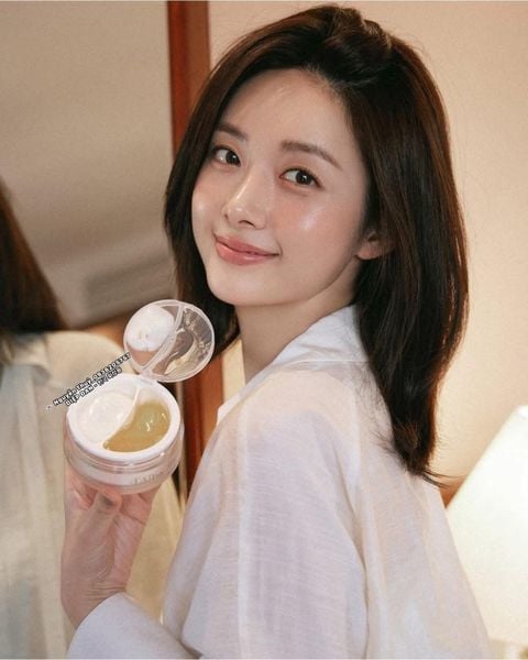 Kem Dưỡng 2 Ngăn, Chống Lão Hóa d'Alba White Truffle All In One Double Cream 70g (MẪU MỚI)