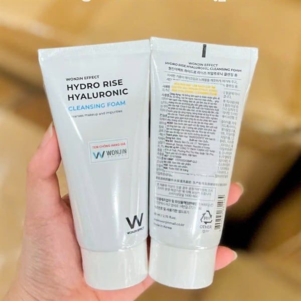 Sữa Rửa Mặt Làm Sạch Sâu Và Cấp Ẩm Wonjin Effect Hydro Rise Hyaluronic Cleansing Foam 80ml