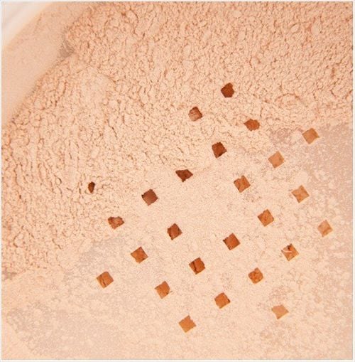 Phấn Phủ Bột Chanel Poudre Universelle Libre Natural Finish Loose Powder - 30g