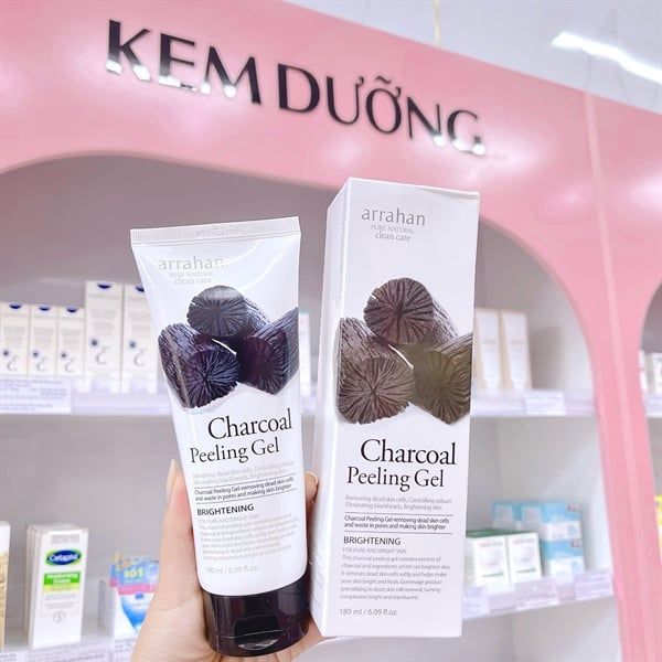Tẩy Tế Bào Chết Dạng Gel Than Tre Charcoal Peeling Gel Arrahan 180Ml
