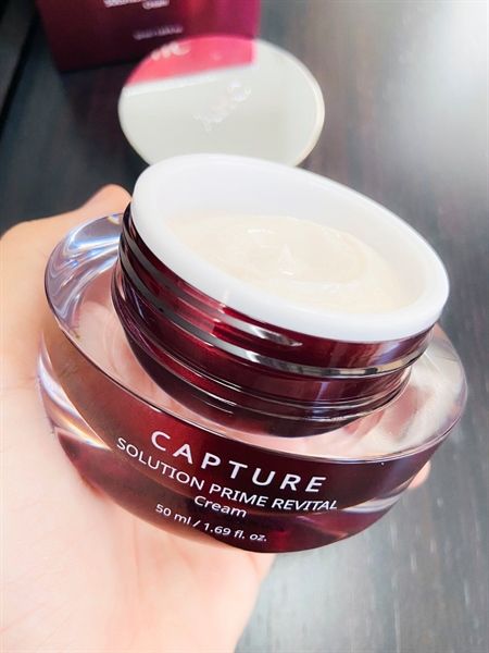 Kem Dưỡng AHC Capture Solution Prime Brightening 50ml