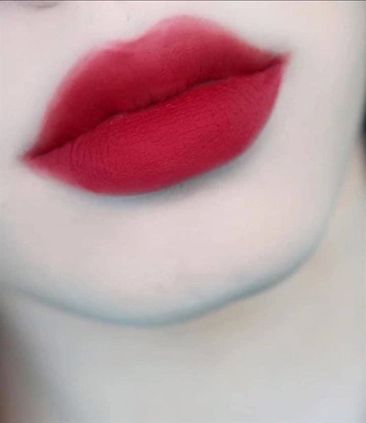 Son kem lì Bbia Last Velvet Lip Tint Version 1 No.03 Extra Red 5g - Màu Đỏ Trầm