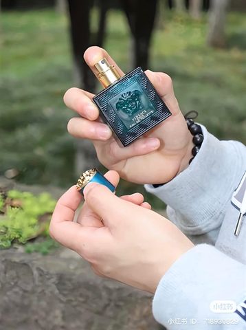 ̛̛́   .        ́