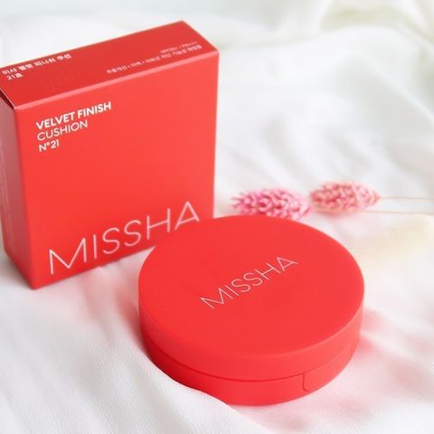 Phấn Nước Missha Velvet Finish Cushion N21 MÀU ĐỎ