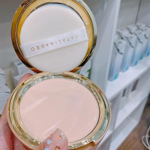 Phấn phủ Catalina Geo Pact Beige (02) 22g