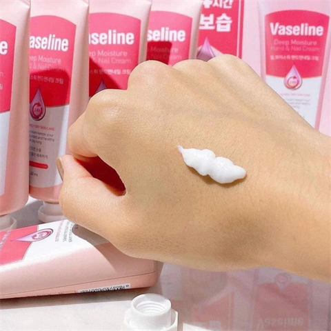 Kem dưỡng da tay và móng Vaseline 24h Deep Moisture Hand & Nail Cream 60ml