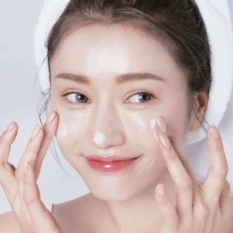 (Mẫu Mới) Kem Chống Nắng Kiềm Dầu, Lâu Trôi Innisfree Intensive Long Lasting Sunscreen Ex SPF50+PA++++ 60ml