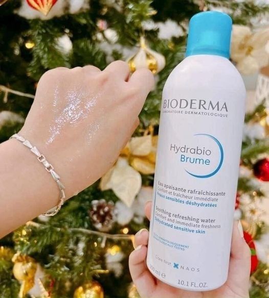 Xịt khoáng dành cho da nhạy cảm Bioderma Hydrabio Brume 300ml